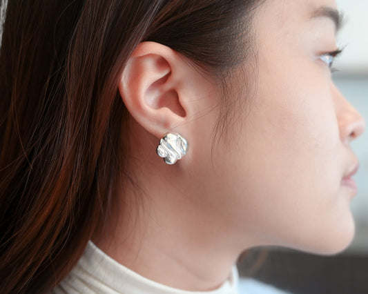 Irregular Wave Stud Earrings