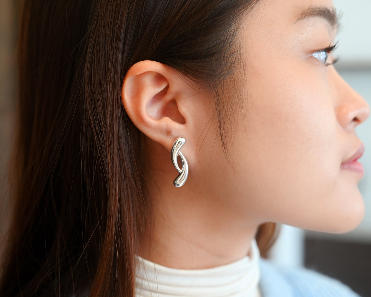 Twisted Geometric Stud Earrings