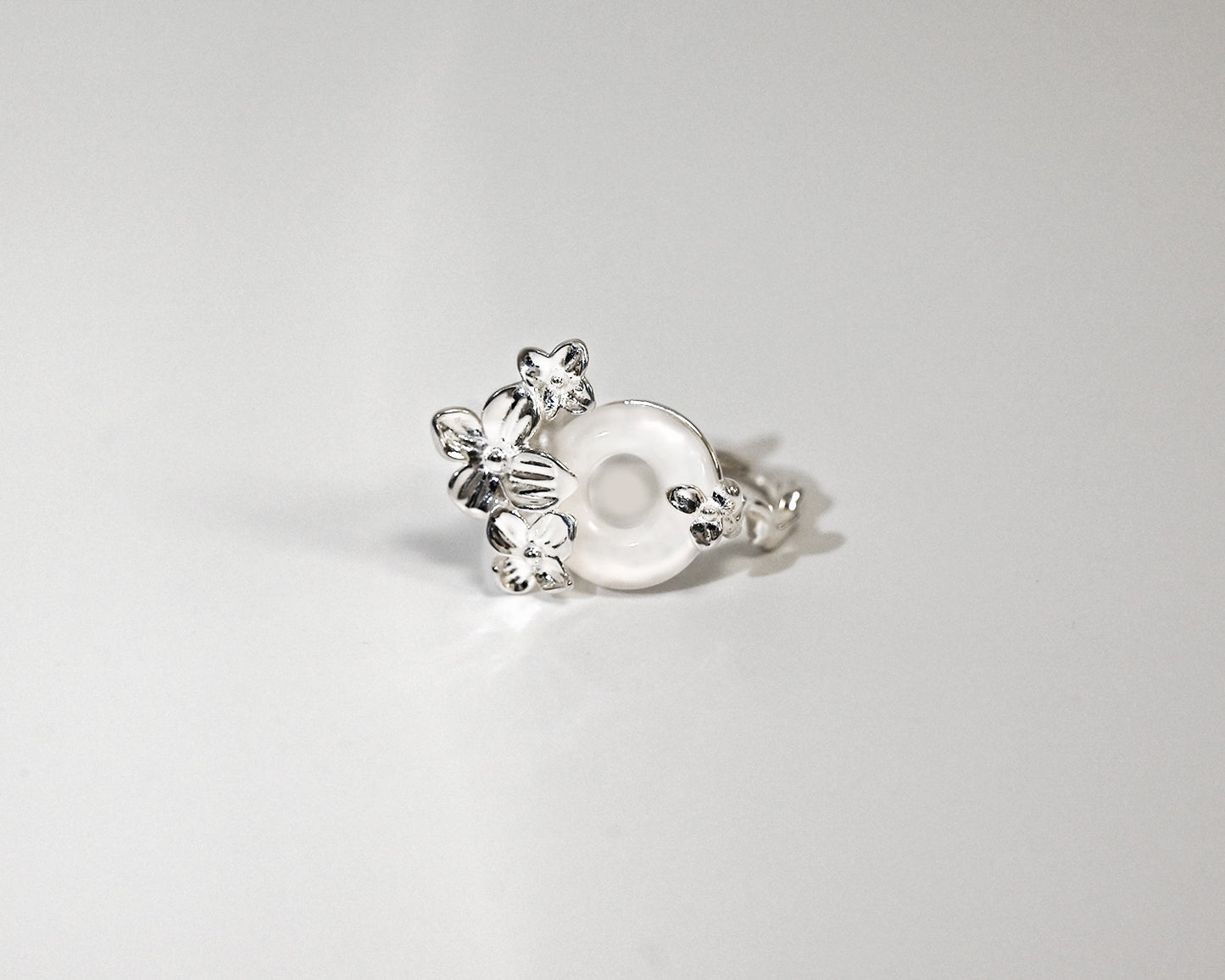 Floral White Jade Ring