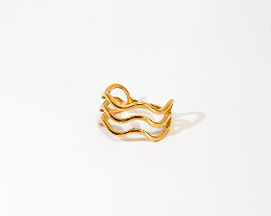 3-Row Waved Lines Ring