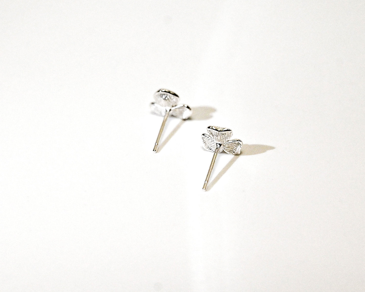 Dainty Petal Stud Earrings